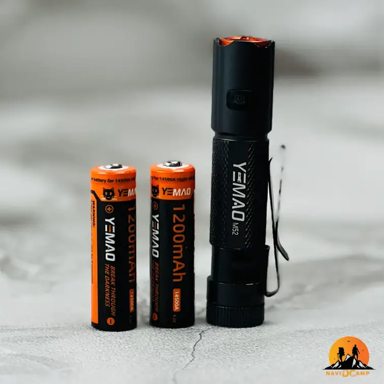 چراغ قوه یامو مدل YEMAO YM-M52