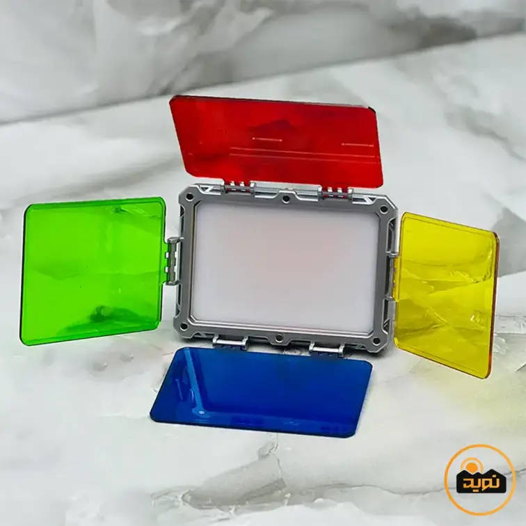 پروژکتور شارژی به همراه پنل RGB مدل W8138-5