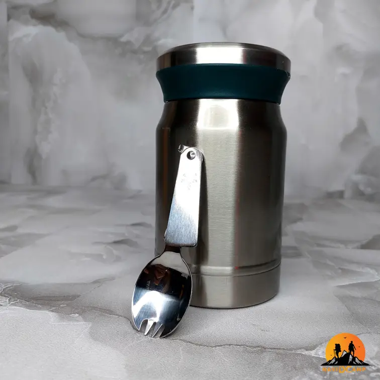 فلاسک غذا مدل Fresh گنجایش 0.620 لیتر به همراه قاشق سفری