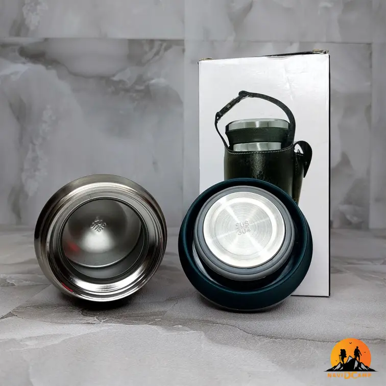 فلاسک غذا مدل Fresh گنجایش 0.620 لیتر به همراه قاشق سفری