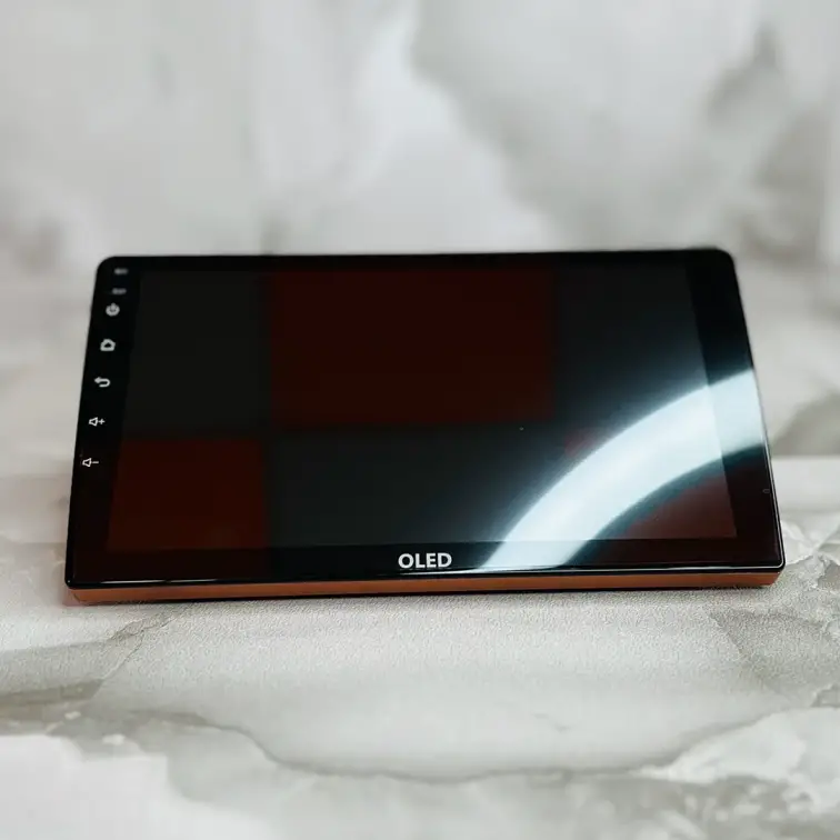 مانیتور ماشین 9 اینچ برند OLED