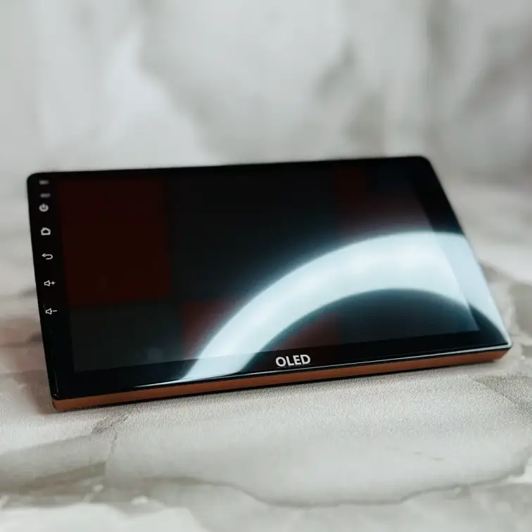 مانیتور ماشین 9 اینچ برند OLED