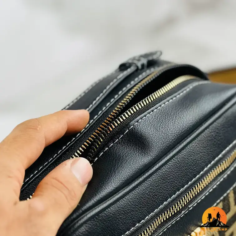 کیف دستی و شانه زنانه Fendi مینی