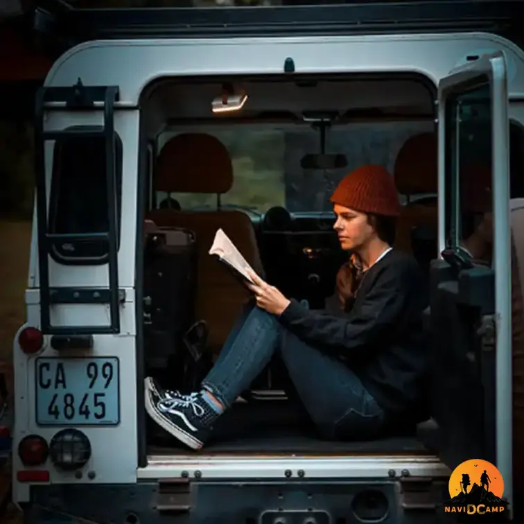 چراغ آویز چادر شارژی نیچرهایک مدل NH18Y001-A