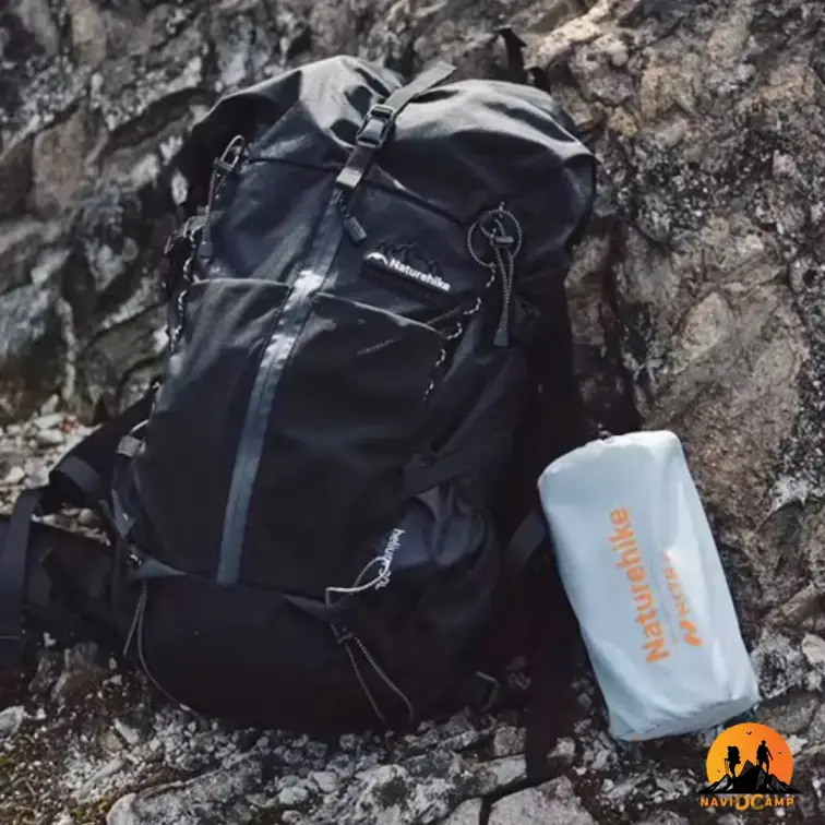 زیرانداز بادی کیسه خواب 2 نفره نیچرهایک مدل CNK2450WS012